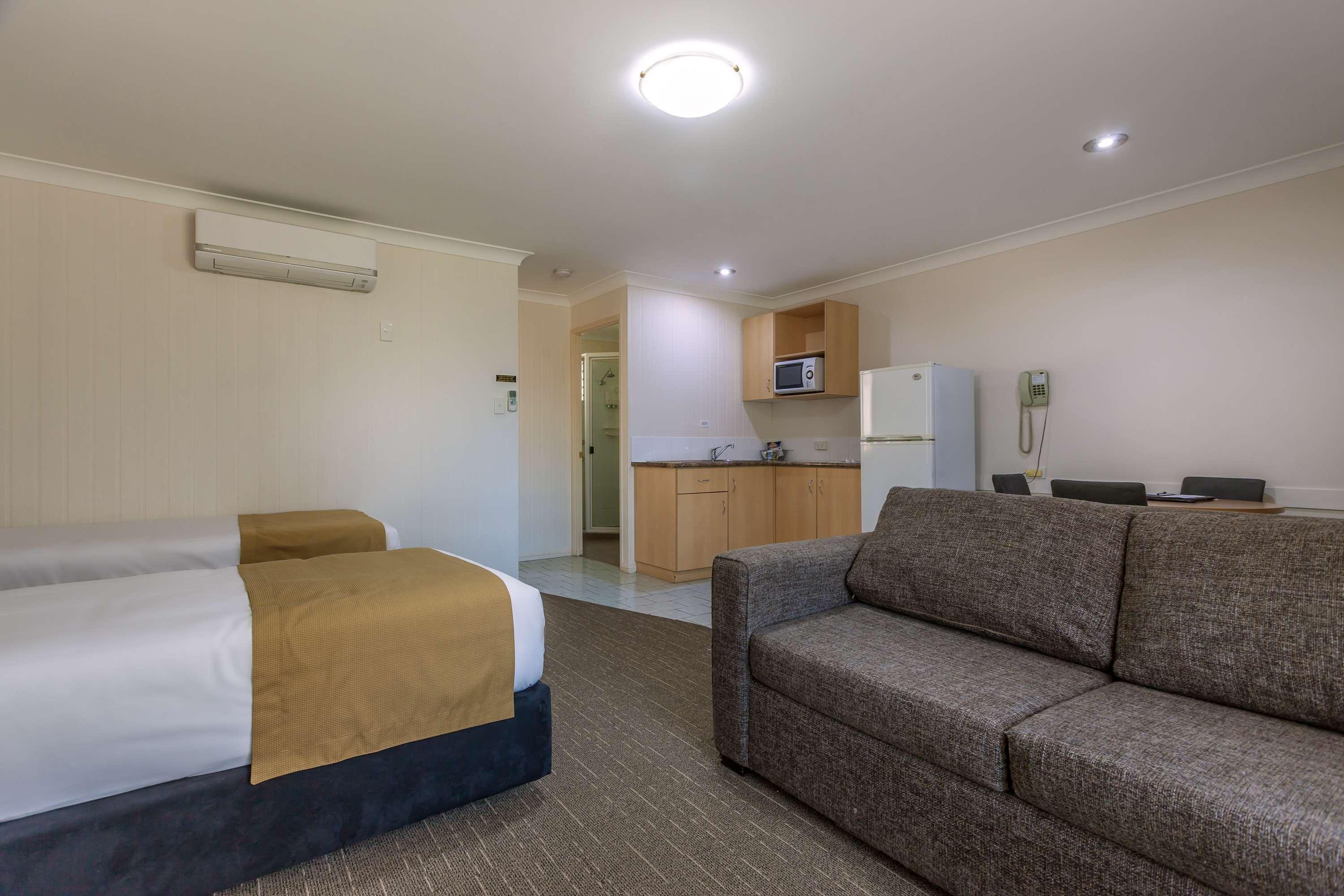 Best Western Tuscany On Tor Motor Inn Тувумба Экстерьер фото