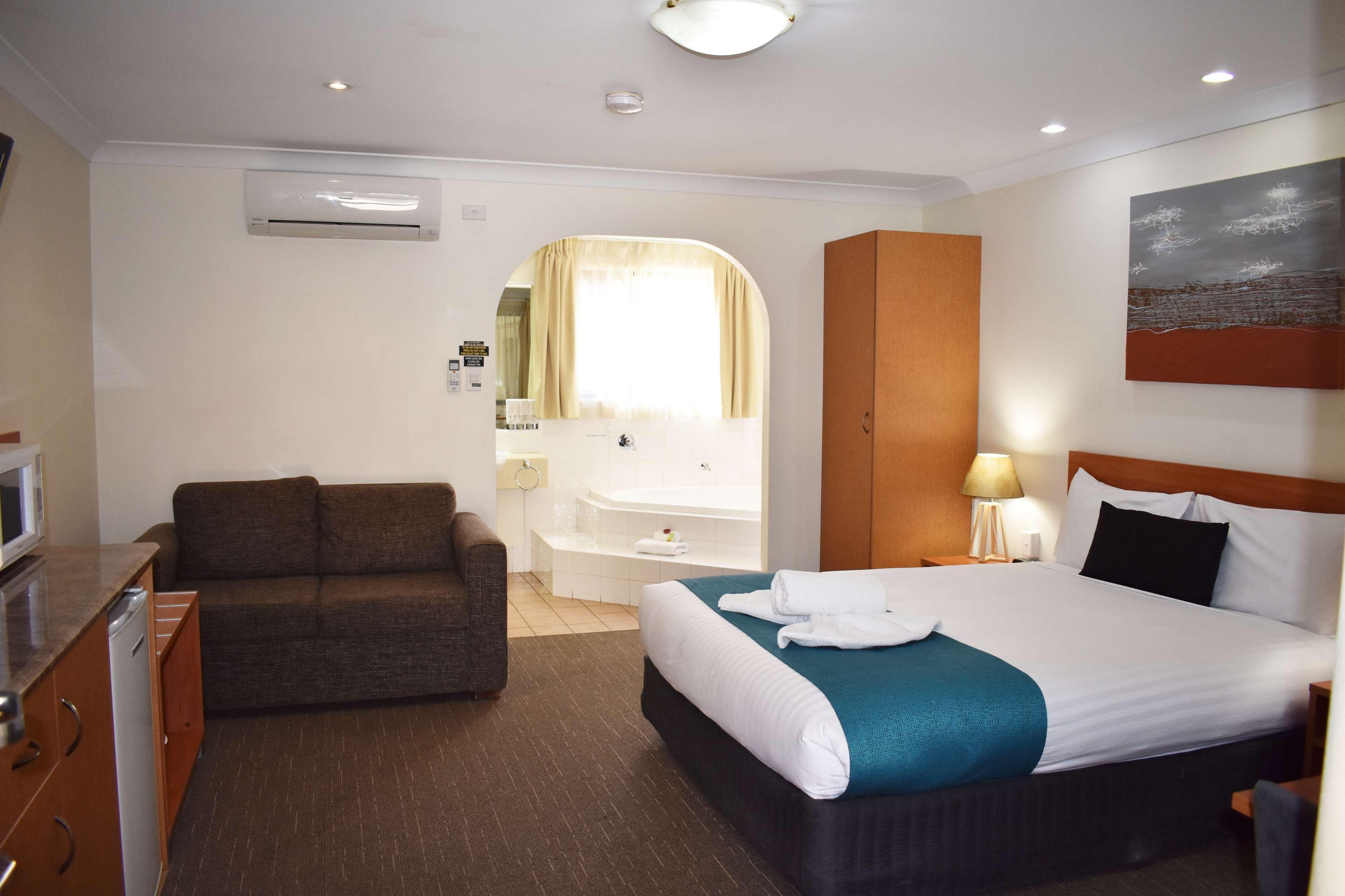 Best Western Tuscany On Tor Motor Inn Тувумба Экстерьер фото