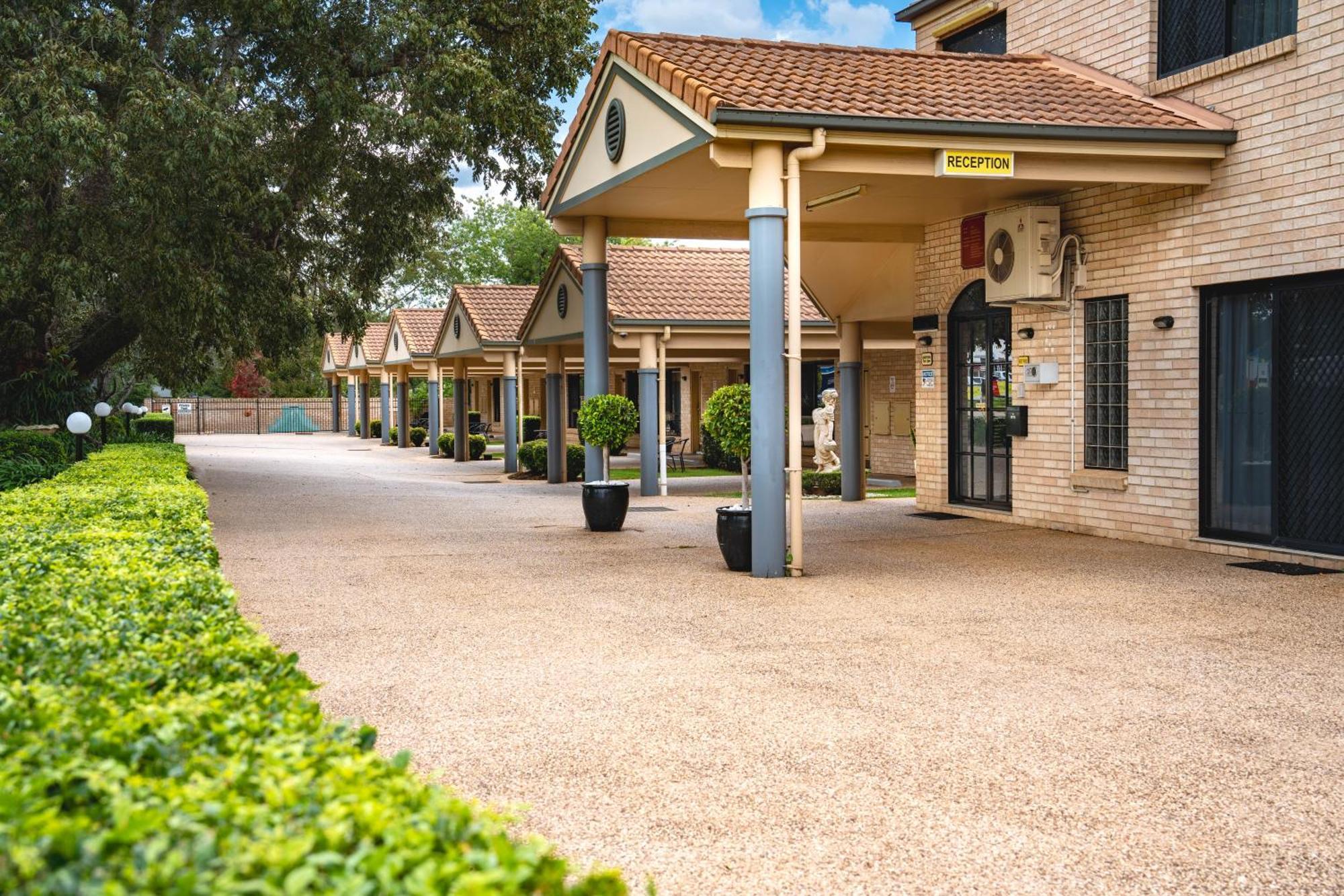 Best Western Tuscany On Tor Motor Inn Тувумба Экстерьер фото